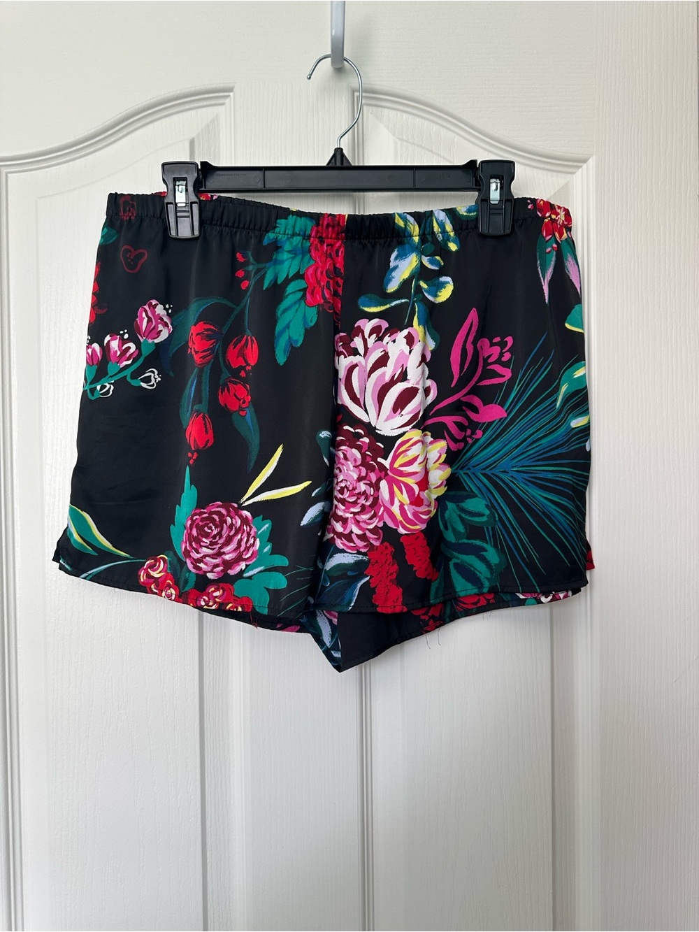 STARS ABOVE Black Floral Elastic-Waist lounge Shorts